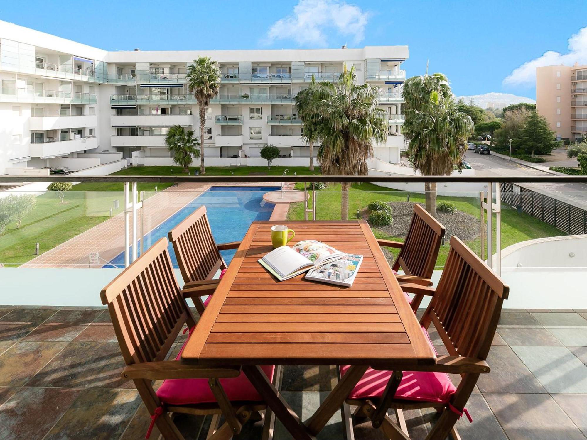 Con Piscina Y Parking En Santa Margarita, - Ideal Familias - Es-228-95 *